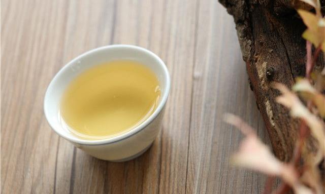 春季来临，怎样喝普洱茶最适宜？