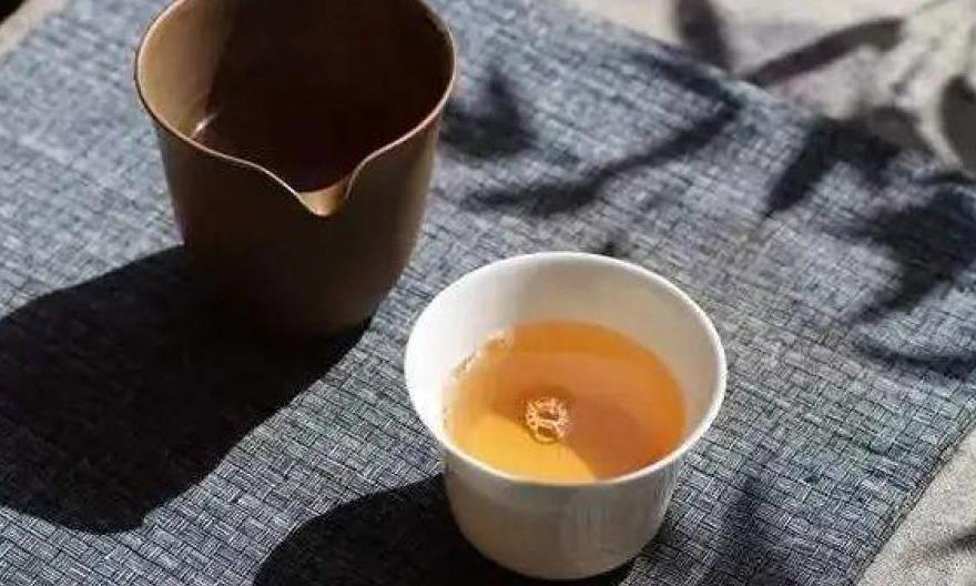 茶那么好,可不可以当水喝?