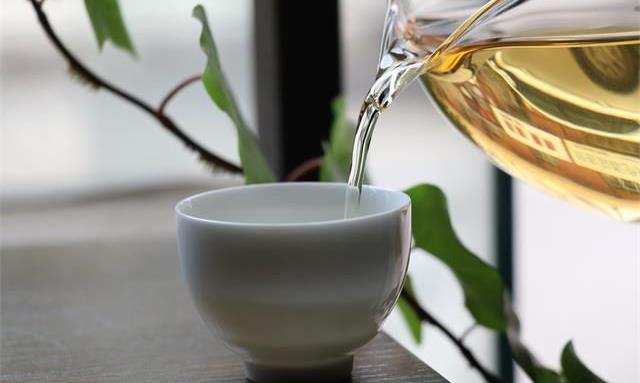 品一杯好茶，享受属于自己的宁静