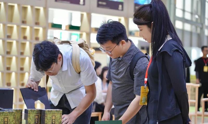 雅茶亮相第十三届四川国际茶业博览会