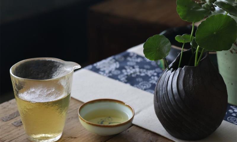 在茶的世界里，可以得到充分的自由