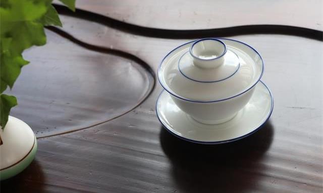 茶未入口， 茶香满口