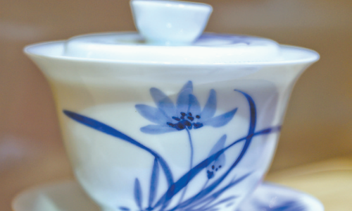 弘扬茶文化 茗香意蕴长——2024新疆茶博会探索茶产业发展新路径