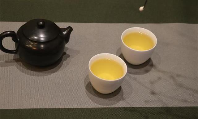 静水深流，低调人生的茶韵人生