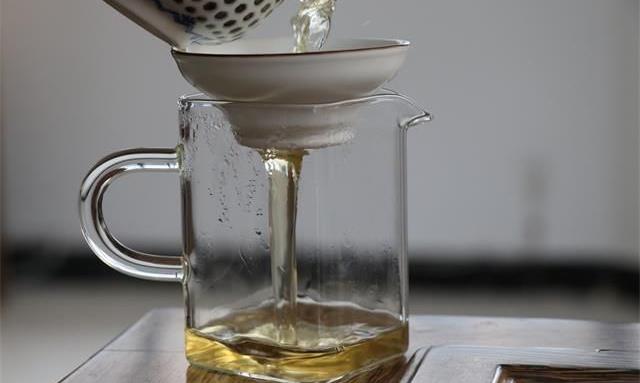 白茶注水之道：探寻茶香与滋味的完美交融