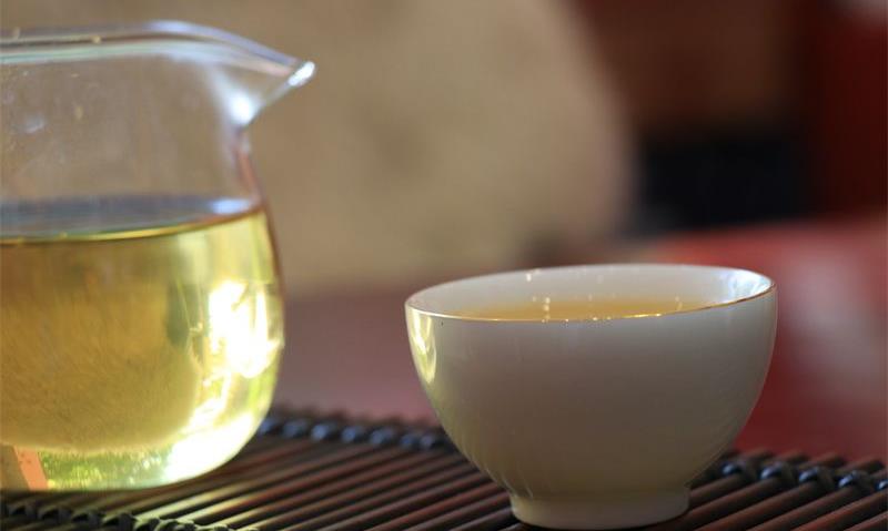 品味茶语道生活，一壶佳茗里的生活哲学