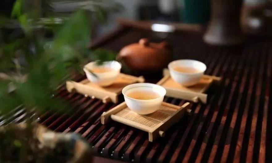 学会喝茶,拥有茶一样的舒适人生