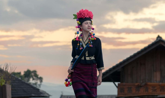 佳人,山花似梦,千年茶约