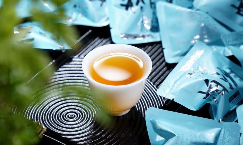 历经苦涩,茶香更显悠长