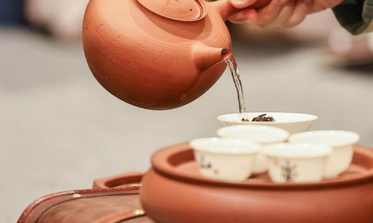 潮州工夫茶：一杯茶，半部处世经