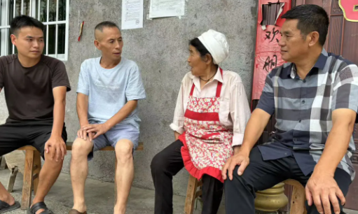 丁善志:发挥余热助力茶产业发展 以老带新培育乡村新力量