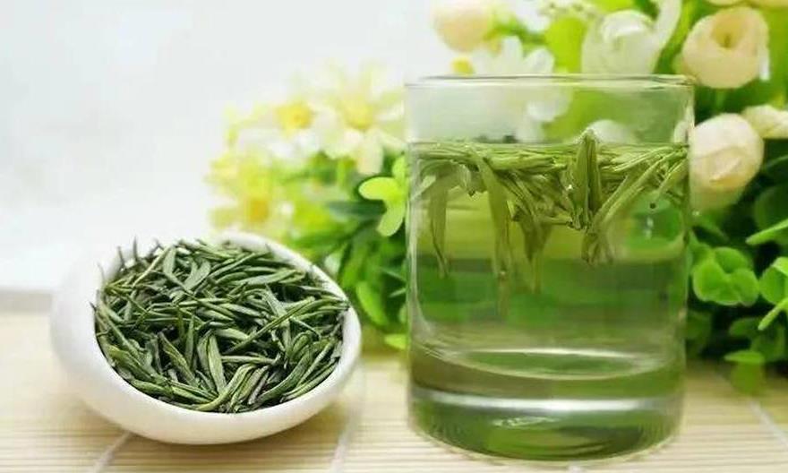 做一棵茶树,像茶一样活着