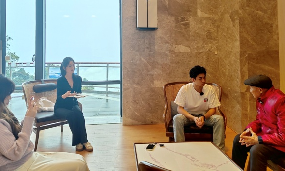 对话传奇,蒋昭义:嘉木一片叶,人生百年茶