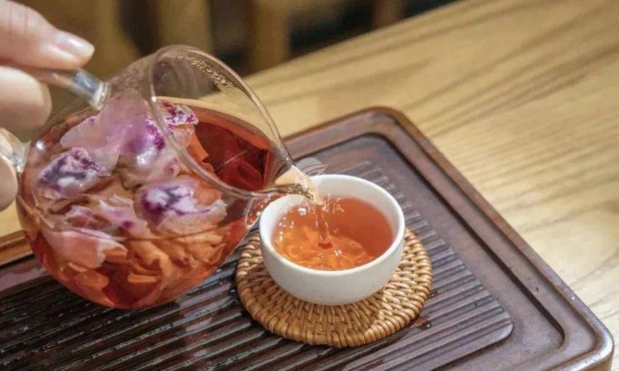 适合冬季饮用的红枣茶