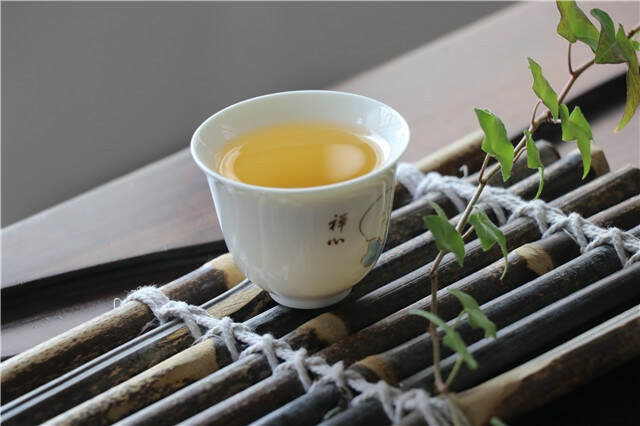 普洱茶饼放了十年还能喝吗