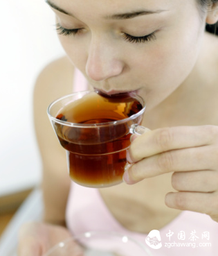 喝茶养生别随意 四种时间不喝茶