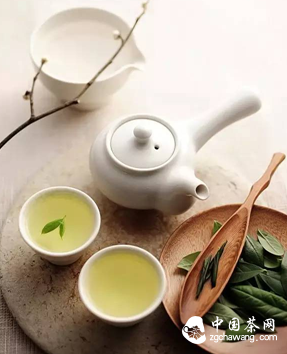 惊人抗氧化数据:1杯茶等于12瓶白葡萄酒
