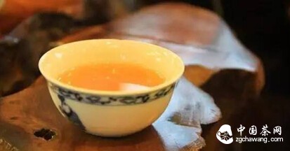 喝岩茶为什么嘴唇和舌头会麻