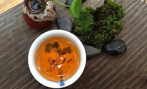 武夷岩茶四大名丛得怎么喝才会更健康?