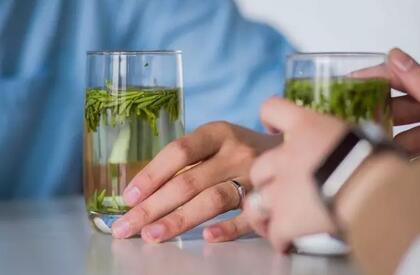 如果没有茶,世上酒鬼会增多几倍!