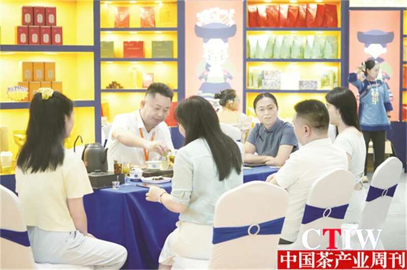 熊国森携“天地和”铸就茶界新传奇