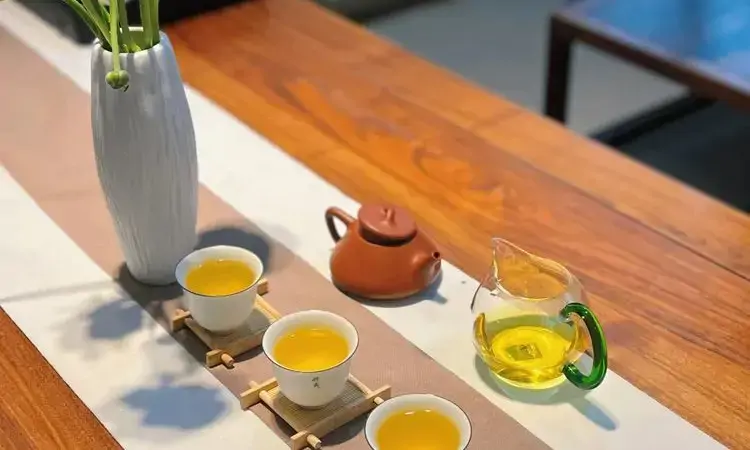 岁月沉淀,挚友难得,多喝茶,多交挚友!