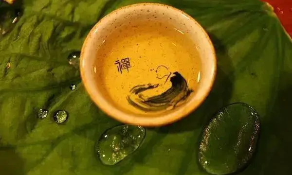 人生,就像一杯茶,随心随性也随缘