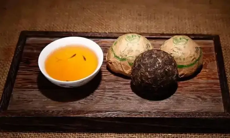 浓醇鲜爽的云南生沱茶