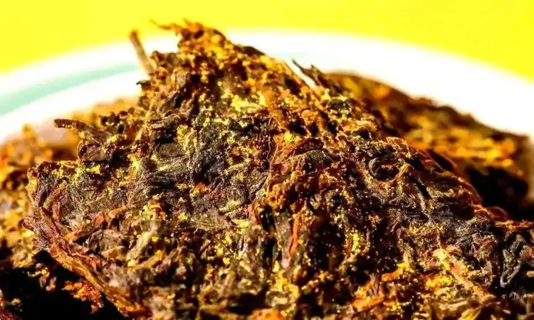 金花是金色的茶花吗?