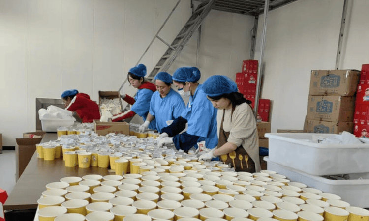 一杯传统奶茶里的“致富经”