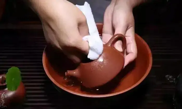 紫砂壶，选壶、沏壶、养壶、洗壶常识