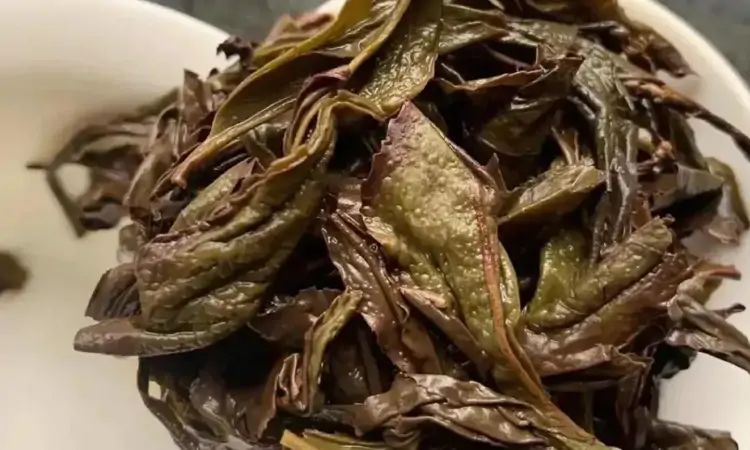 岩骨花香，武夷岩茶